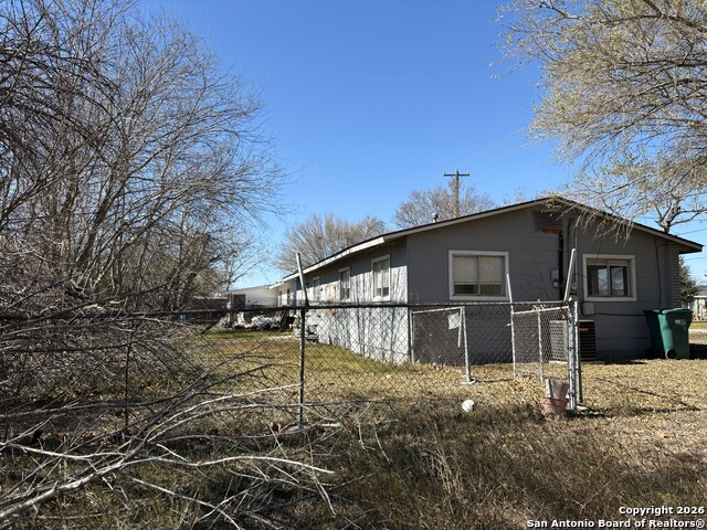 Image 21 of 23 For 502 Aviation Blvd W