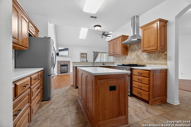 Image 21 of 47 For 4530 Winneway