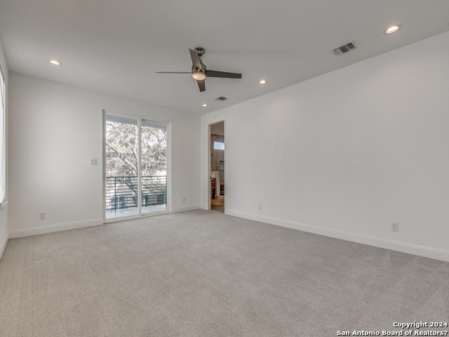 Image 12 of 33 For 7614 Lost Mine Peak