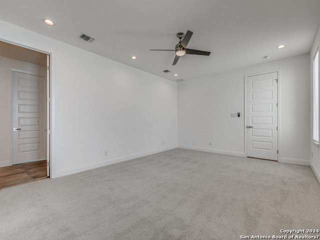 Image 13 of 33 For 7614 Lost Mine Peak