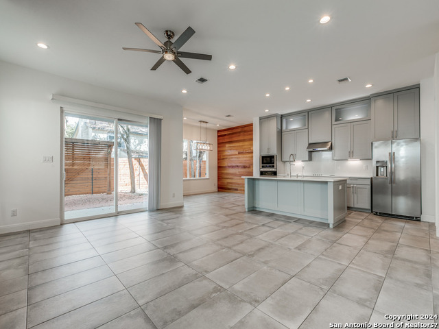 Image 4 of 33 For 7614 Lost Mine Peak