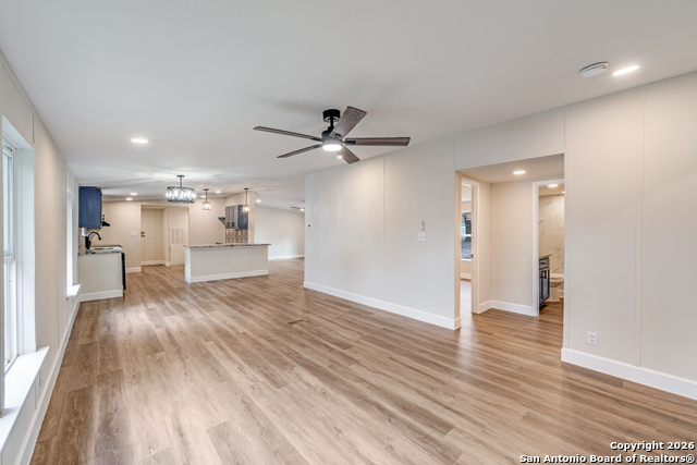 Image 10 of 25 For 551 Big Oak  