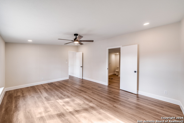 Image 7 of 25 For 551 Big Oak  