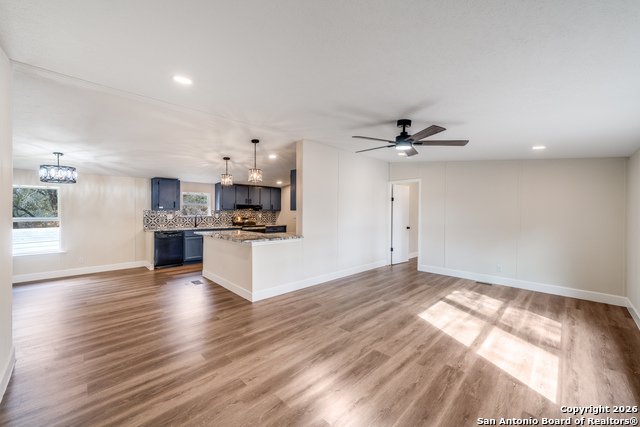 Image 8 of 25 For 551 Big Oak  