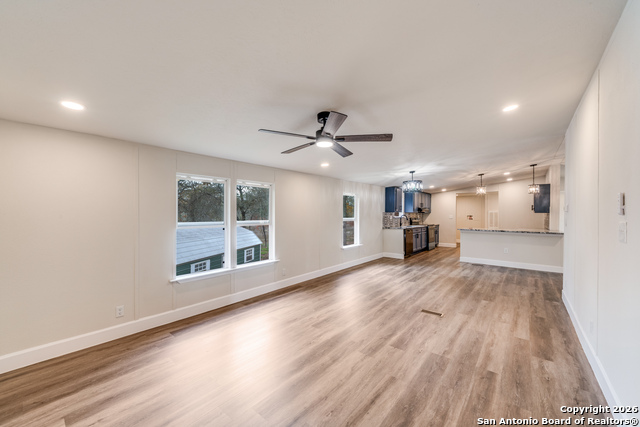 Image 9 of 25 For 551 Big Oak  