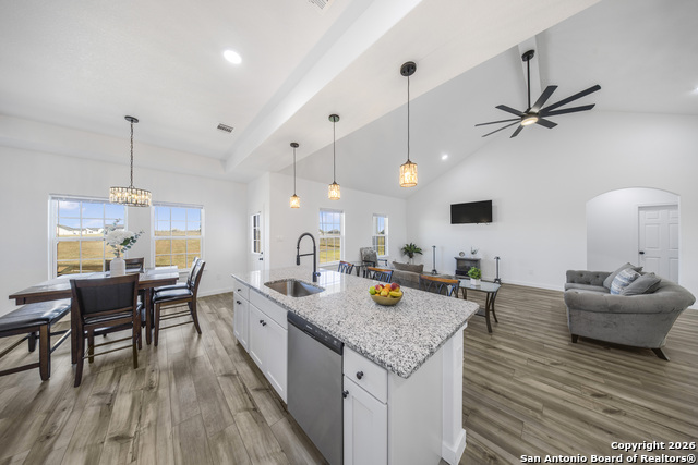 Image 10 of 25 For 105 Hidden Cove