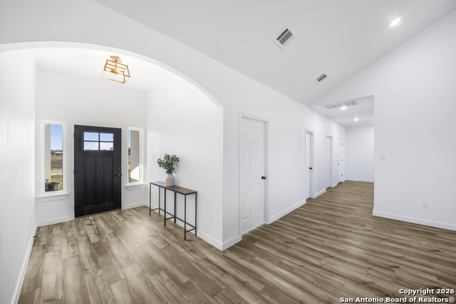 Image 3 of 25 For 105 Hidden Cove