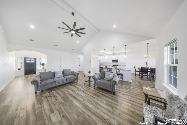 Image 7 of 25 For 105 Hidden Cove