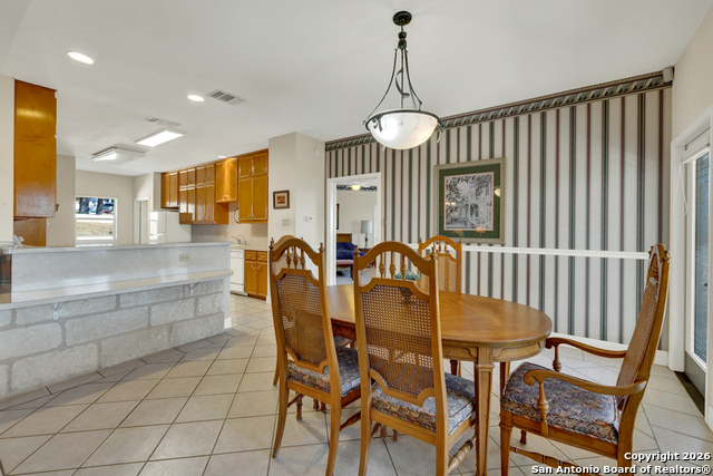 Image 26 of 36 For 1221 Sundown