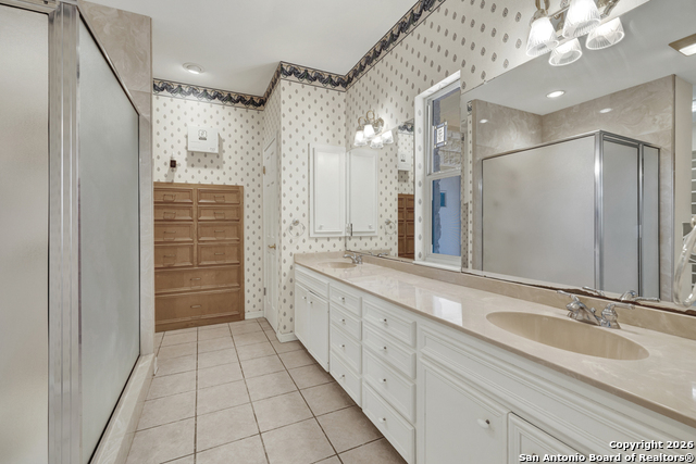 Image 32 of 36 For 1221 Sundown