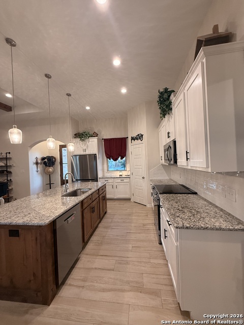 Image 4 of 56 For 1734 Crooked Creek