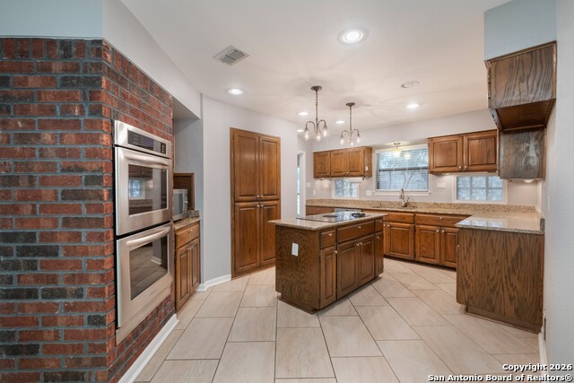 Listing photo id 12 for 8743 Paseo Oaks