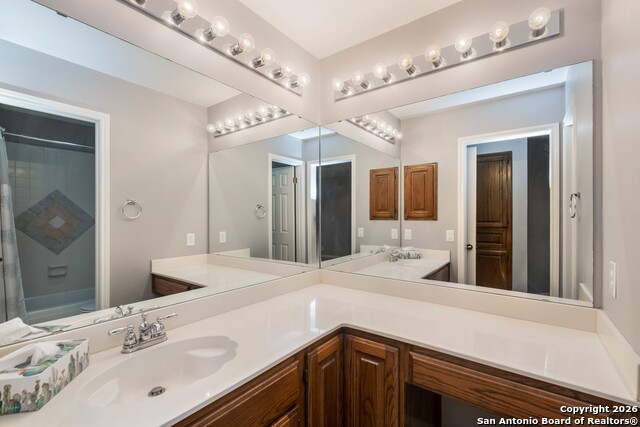 Listing photo id 29 for 8743 Paseo Oaks