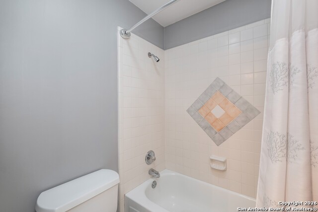 Listing photo id 30 for 8743 Paseo Oaks