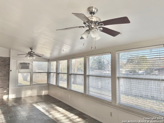 Image 32 of 36 For 1104 Newhall