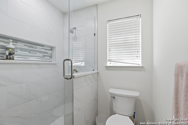 Image 16 of 37 For 1317 Murray Winn