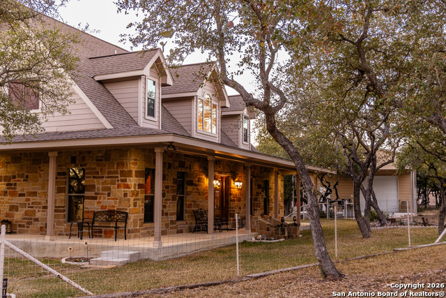 Image 2 of 50 For 488 Phillip  