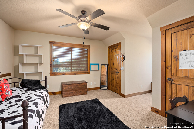 Image 20 of 50 For 488 Phillip  