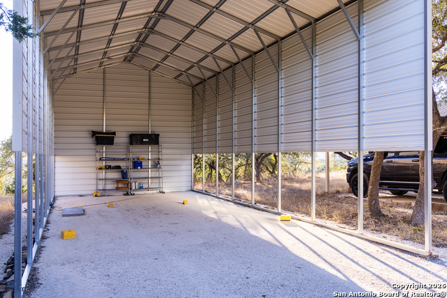 Image 27 of 50 For 488 Phillip  