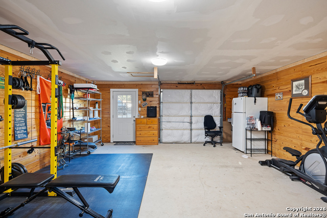 Image 31 of 50 For 488 Phillip  