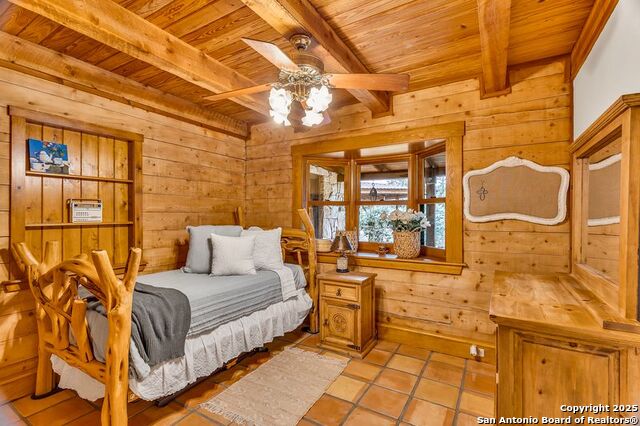 Image 24 of 38 For 700 Ledgerock