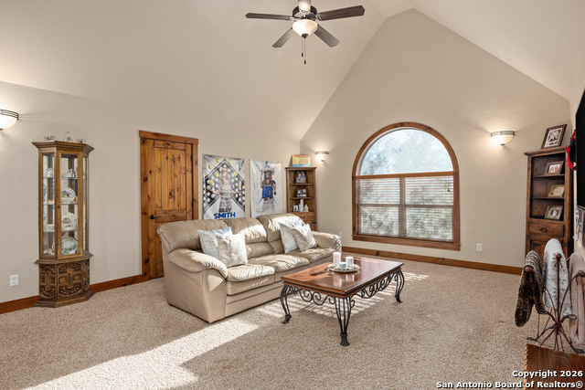 Image 18 of 50 For 488 Phillip  