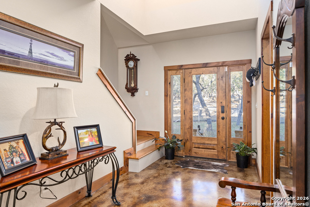 Image 3 of 50 For 488 Phillip  