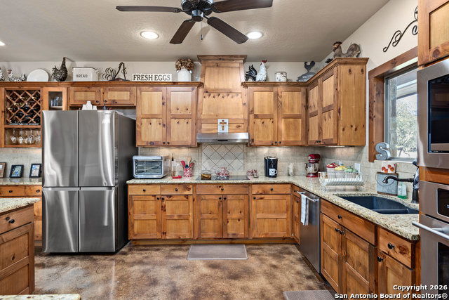 Image 8 of 50 For 488 Phillip  