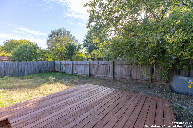 Listing photo id 21 for 9647 Barbwire