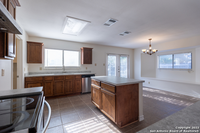 Listing photo id 7 for 9647 Barbwire