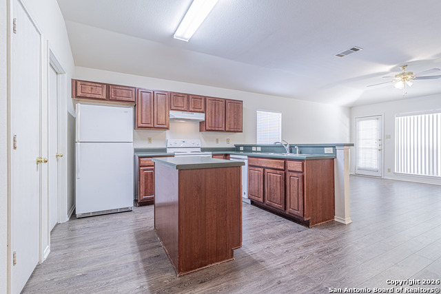 Image 12 of 42 For 8030 Cerezo  