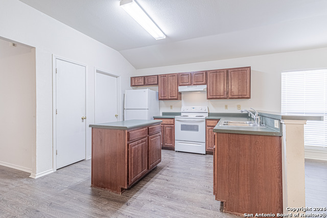 Image 14 of 42 For 8030 Cerezo  