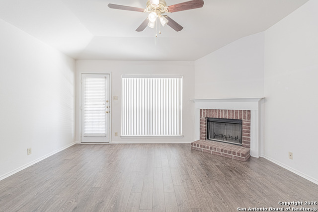 Image 22 of 42 For 8030 Cerezo  