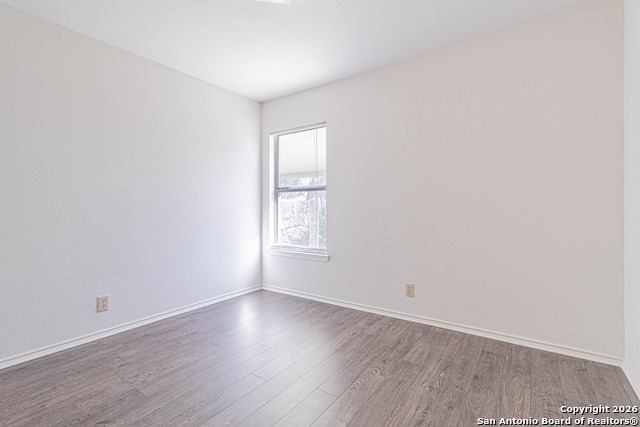 Image 34 of 42 For 8030 Cerezo  