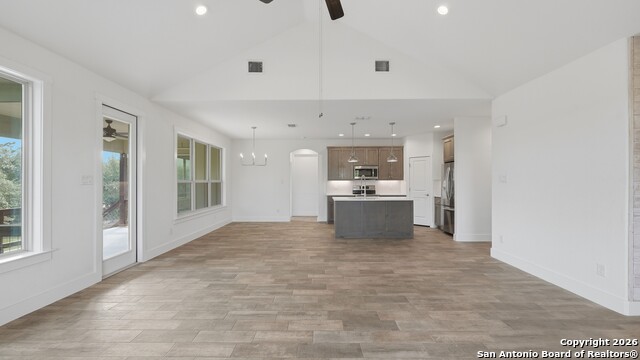 Image 11 of 50 For 1039 Primrose Path