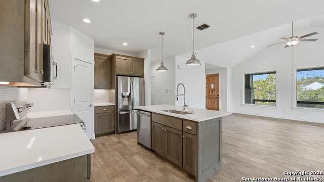 Image 16 of 50 For 1039 Primrose Path