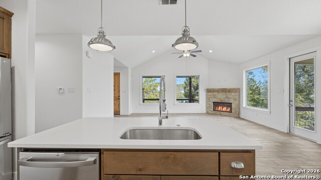 Image 17 of 50 For 1039 Primrose Path