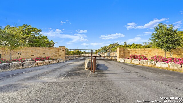 Image 2 of 50 For 1039 Primrose Path