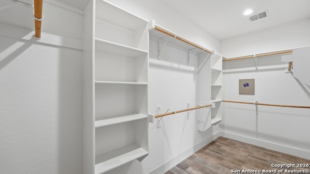 Image 31 of 50 For 1039 Primrose Path