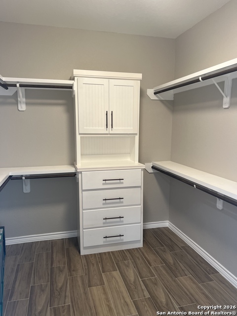 Image 10 of 19 For 2710 Royalwood