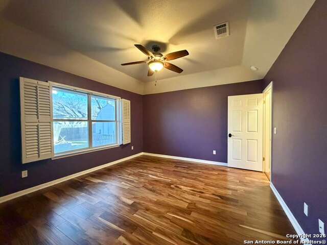 Image 11 of 27 For 1213 Camellia