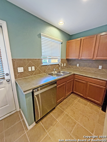 Image 11 of 25 For 13223 Cipresso Palco