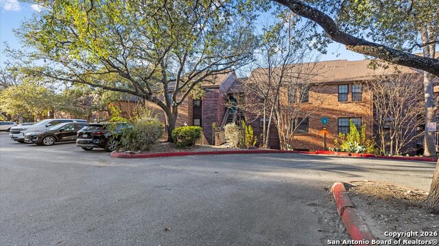 Image 2 of 18 For 4212 Medical  306