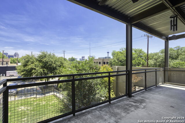 Image 12 of 28 For 831 Flores S 2201