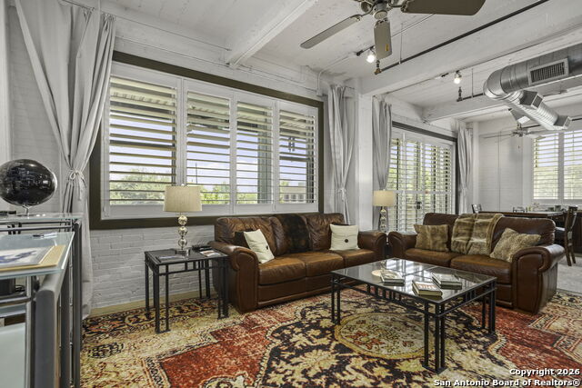 Image 4 of 28 For 831 Flores S 2201