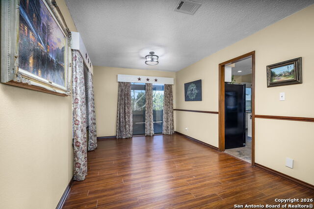 Image 18 of 77 For 115 Sprecken Isle