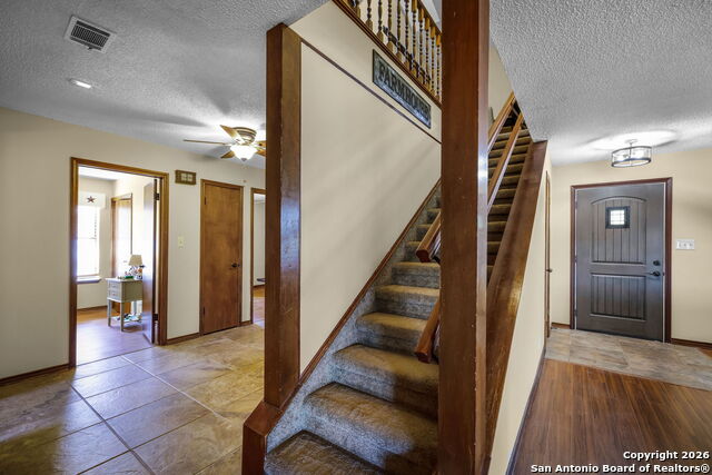 Image 31 of 77 For 115 Sprecken Isle