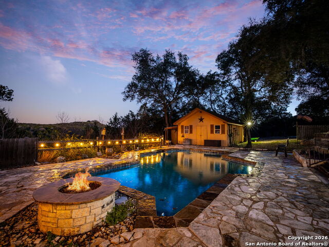 Image 4 of 77 For 115 Sprecken Isle