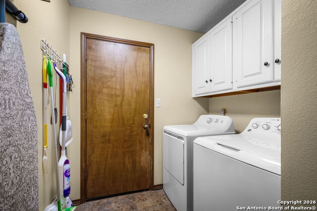 Image 44 of 77 For 115 Sprecken Isle