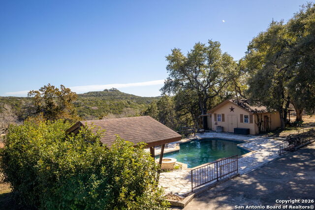 Image 59 of 77 For 115 Sprecken Isle